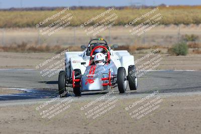 media/Nov-19-2022-CalClub SCCA (Sat) [[baae7b5f0c]]/Group 1/Race (Outside Grapevine)/